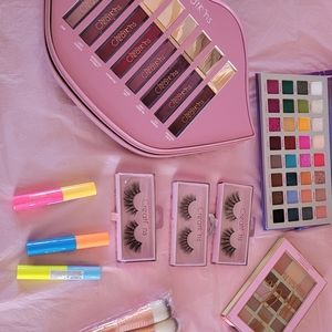 Beauty creations bundle